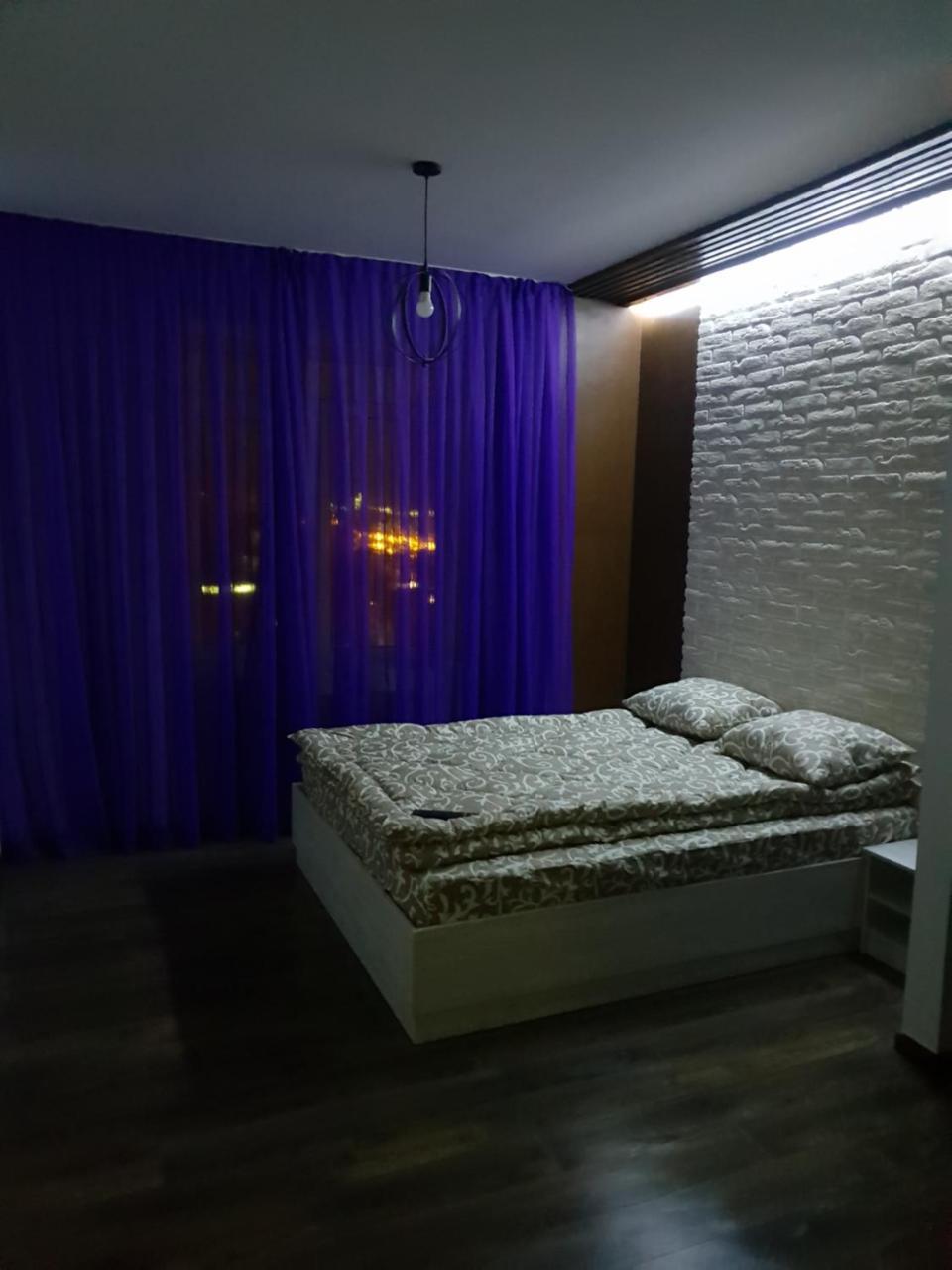 Travel Station Apartment Ivano-Frankivsk Buitenkant foto